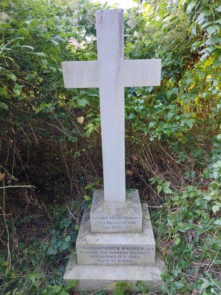 Commonwealth War Grave Memorial to Private Gordon Andrew Whybrew ADC